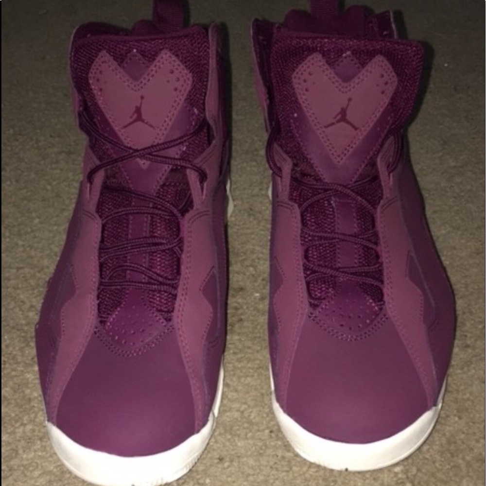 Jordan True Flights